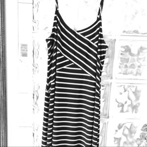 Black and white spaghetti strap maxi dress